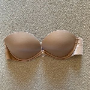 Victoria's Secret Beige Strapless Bra Size 32B